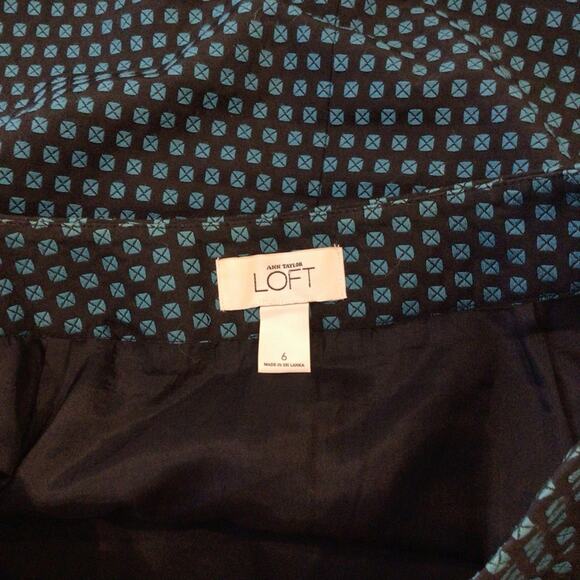 LOFT Side Zip Black & Blue Short Straight Skirt size 6 - Picture 4 of 6